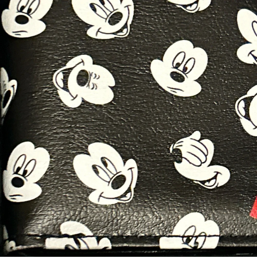 Disney Mickey Mouse Wallette black & white w/ logo & Red M unisex bi-fold new - Picture 5 of 8